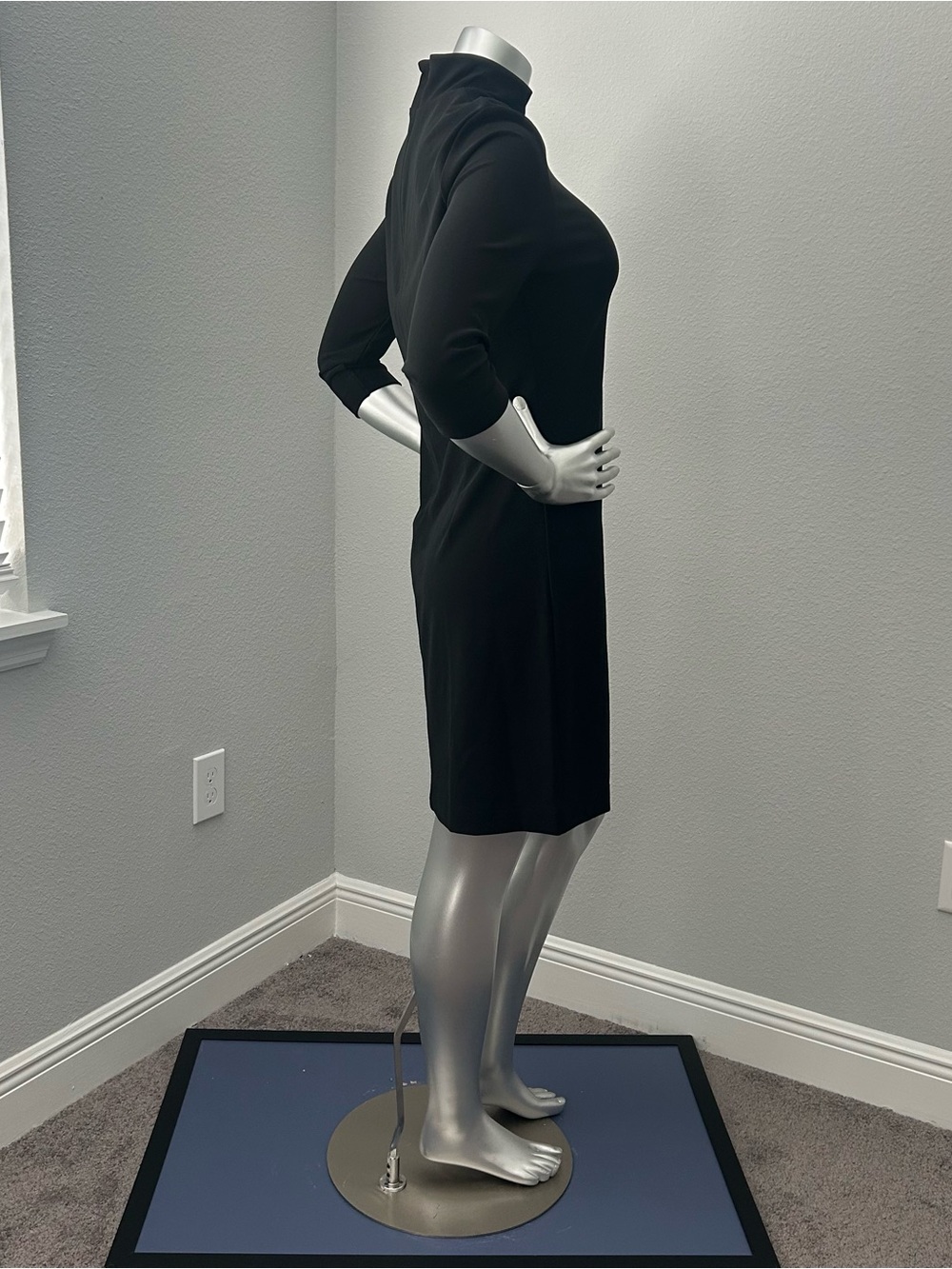 Boston Proper Black Long-Sleeve Mock Neck Shift Dress - Picture 4 of 5